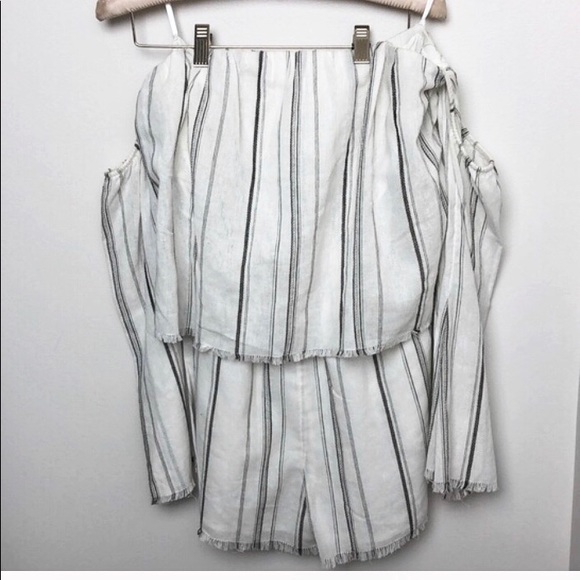 Ebby & I Striped Off Shoulder Mini Romper Size S - Picture 2 of 6